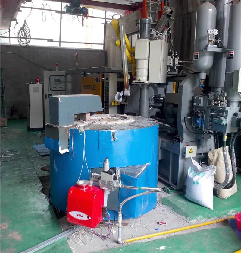 aluminium die casting furnace