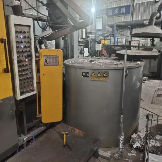 Crucible Electric Aluminum Melting Furnace
